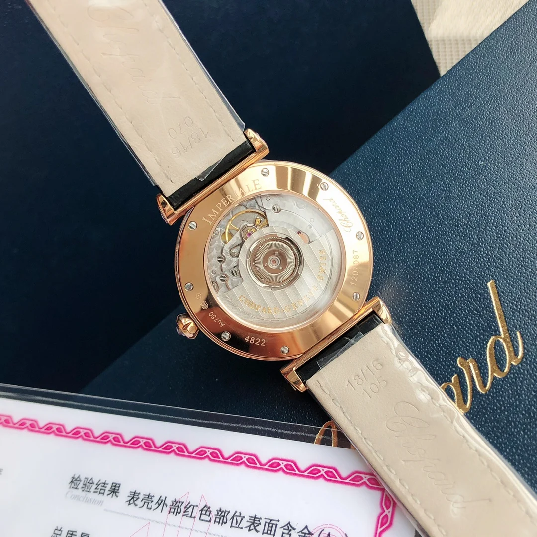 Cartier Let's first look at Chopin's "Old Friends, you must grasp — photographed off the sweep