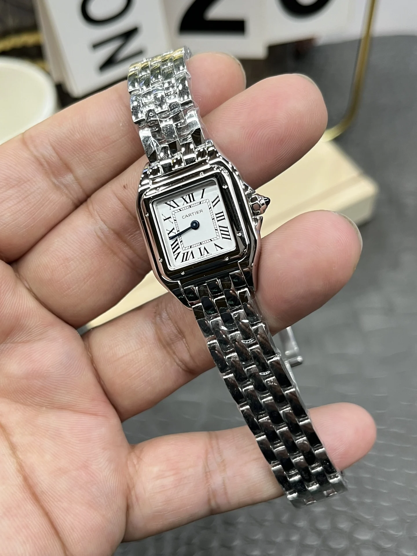Cartier Panthère 22mm — photographed off the sweep