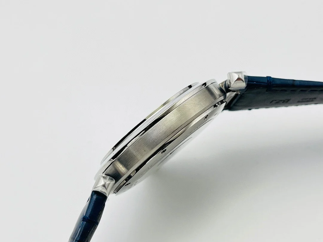 Cartier Pasha Titanium Blue Dial — photographed off the sweep