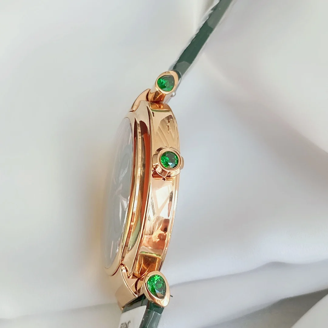 Cartier Rose Gold — photographed off the sweep