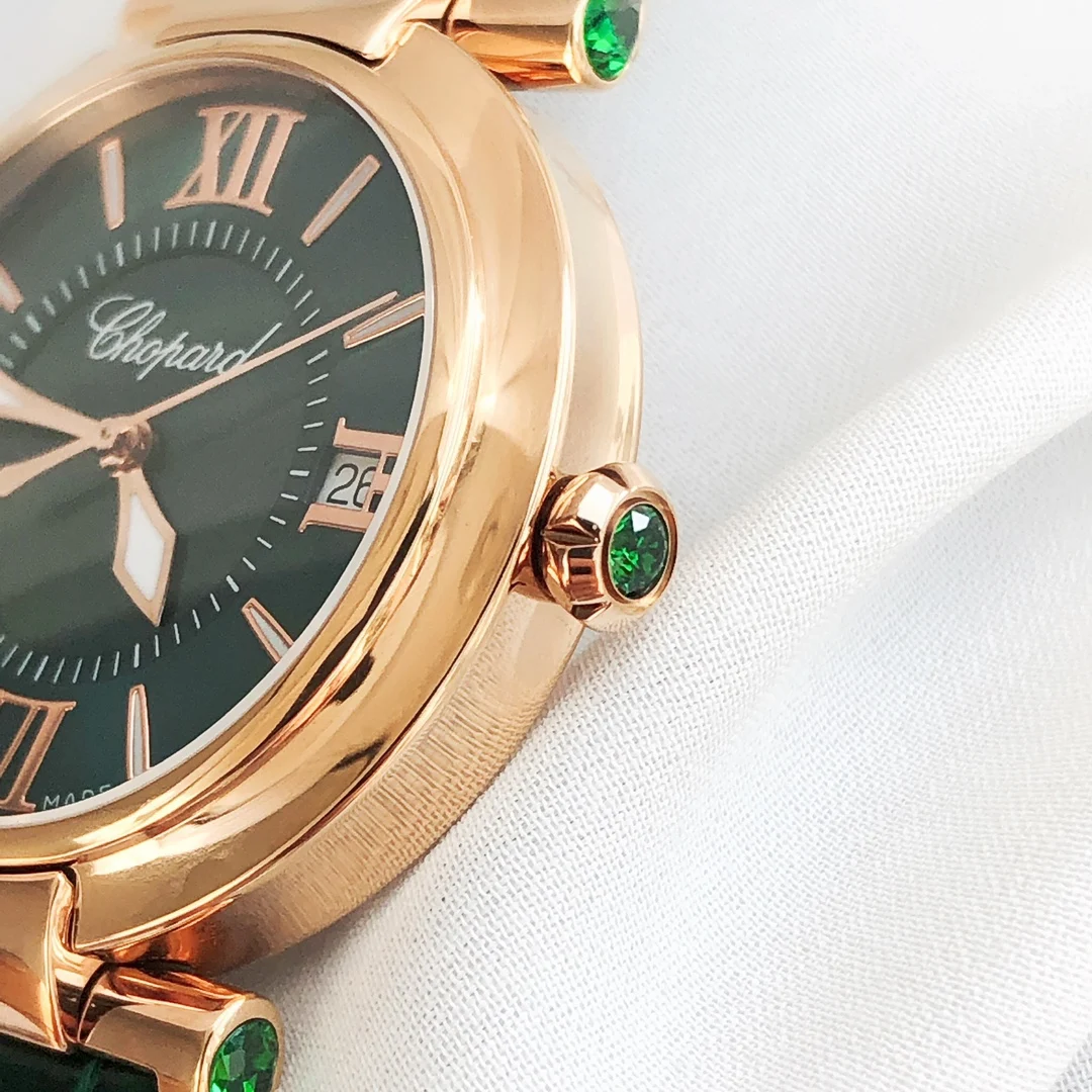 Cartier Rose Gold — photographed off the sweep