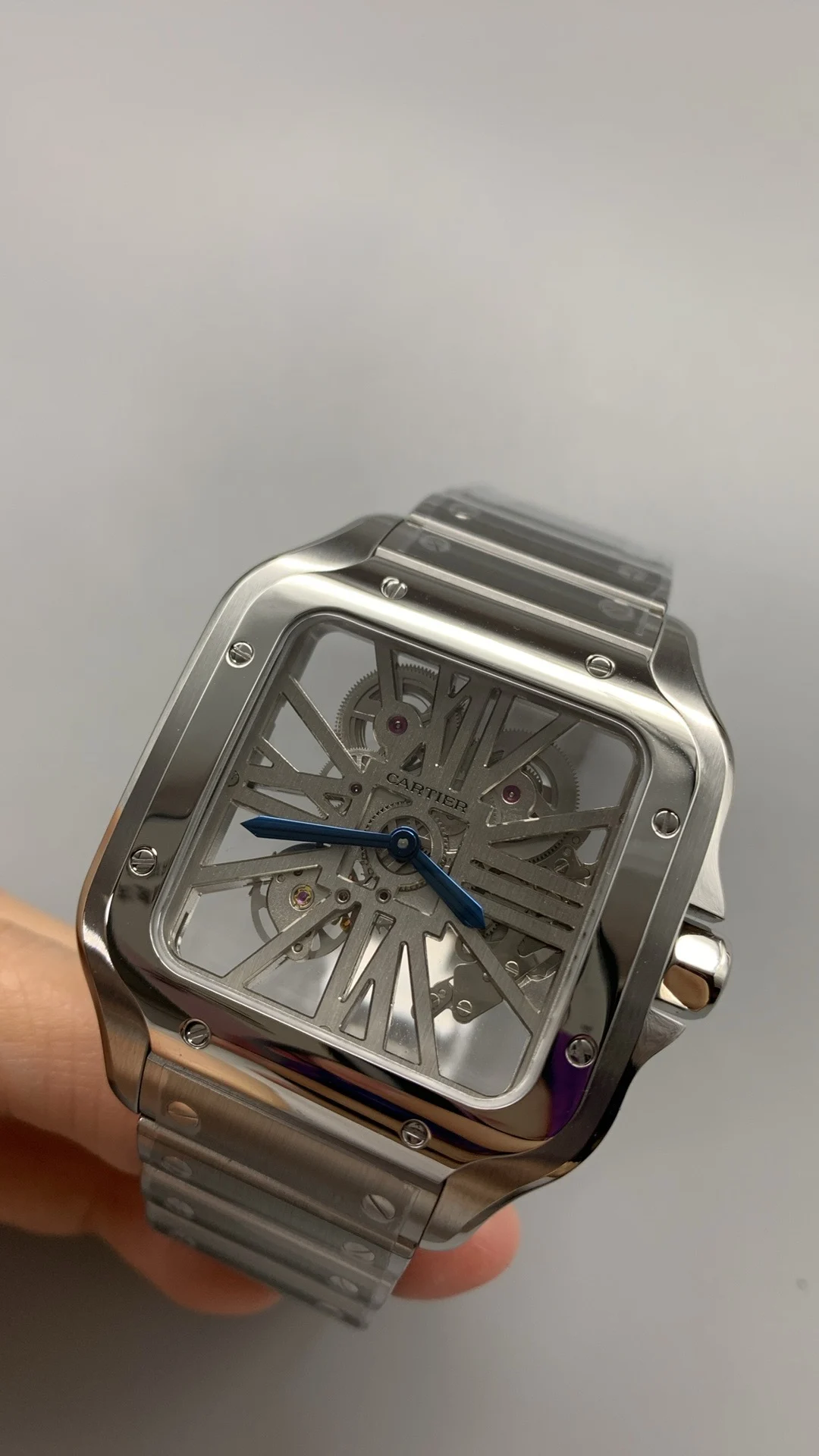 Cartier Santos 40mm — photographed off the sweep