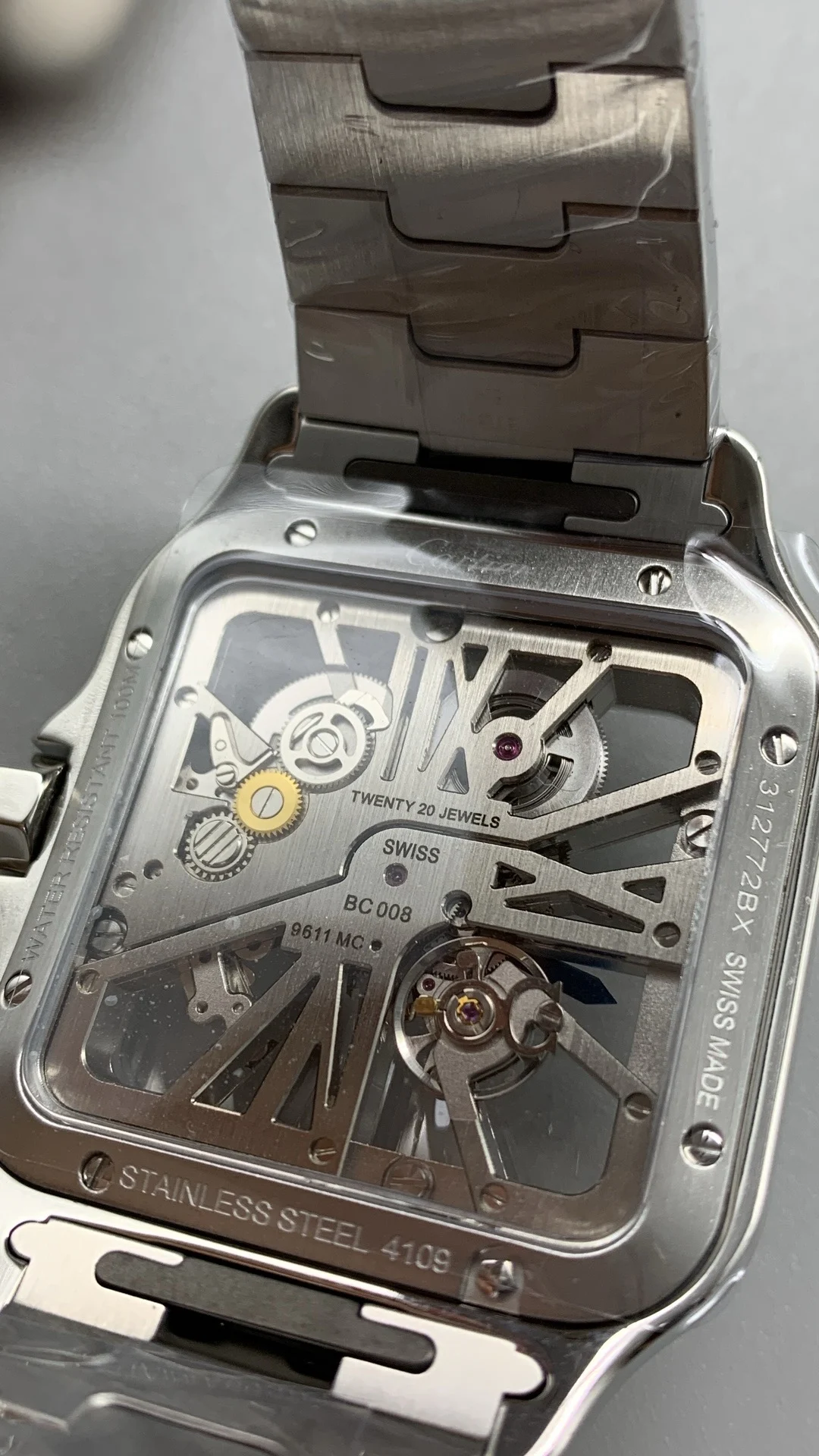 Cartier Santos 40mm — photographed off the sweep