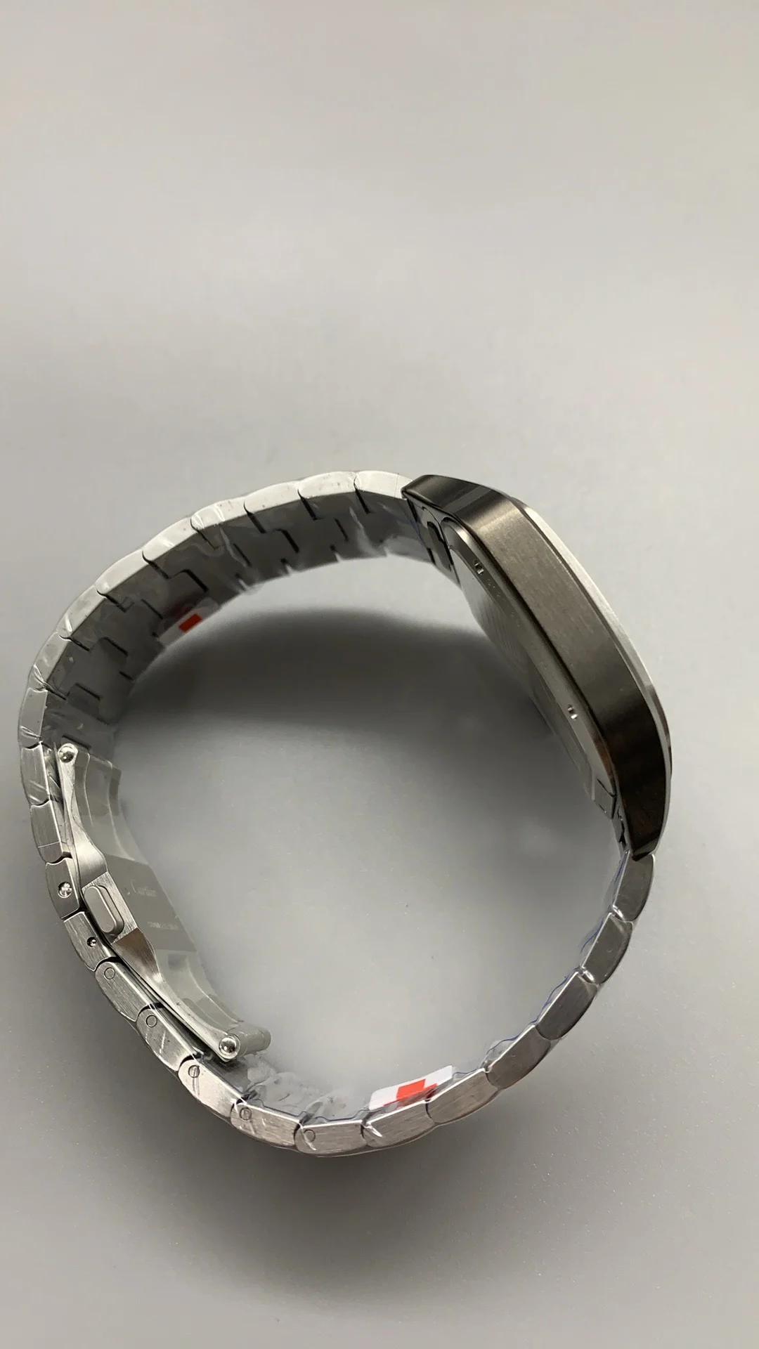 Cartier Santos Black Dial 40mm — photographed off the sweep