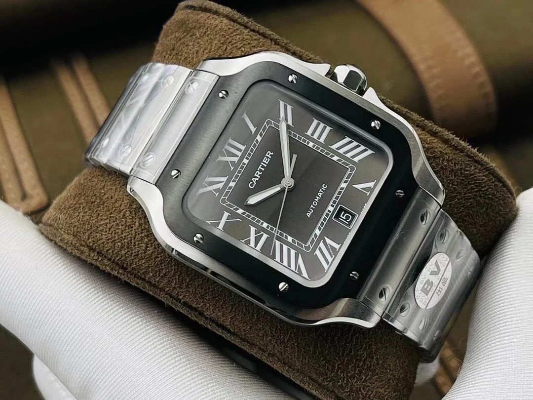 Cartier Santos Carbon Black Dial 38mm — photographed off the sweep