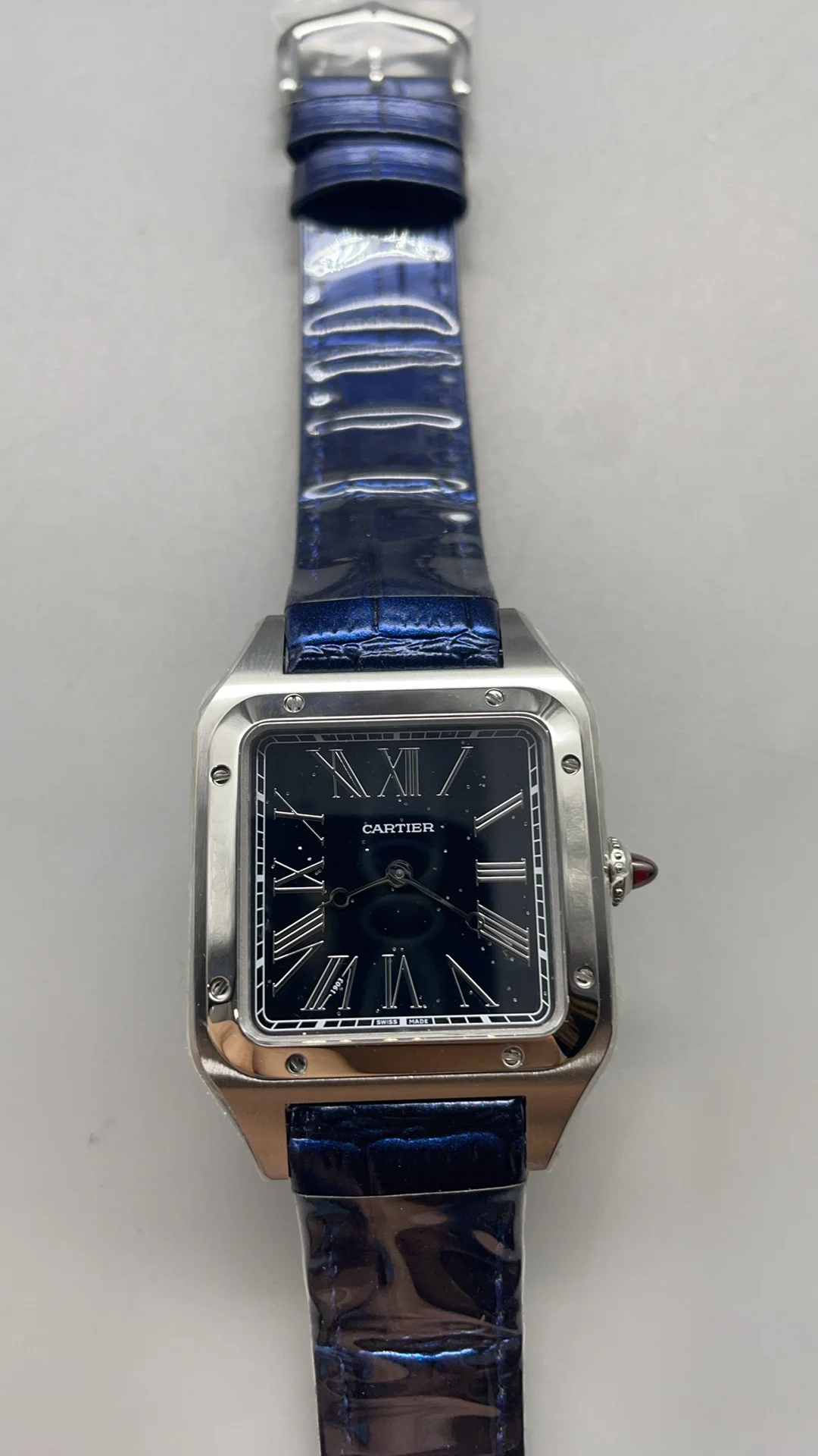 Cartier Santos-Dumont 43 × 31mm