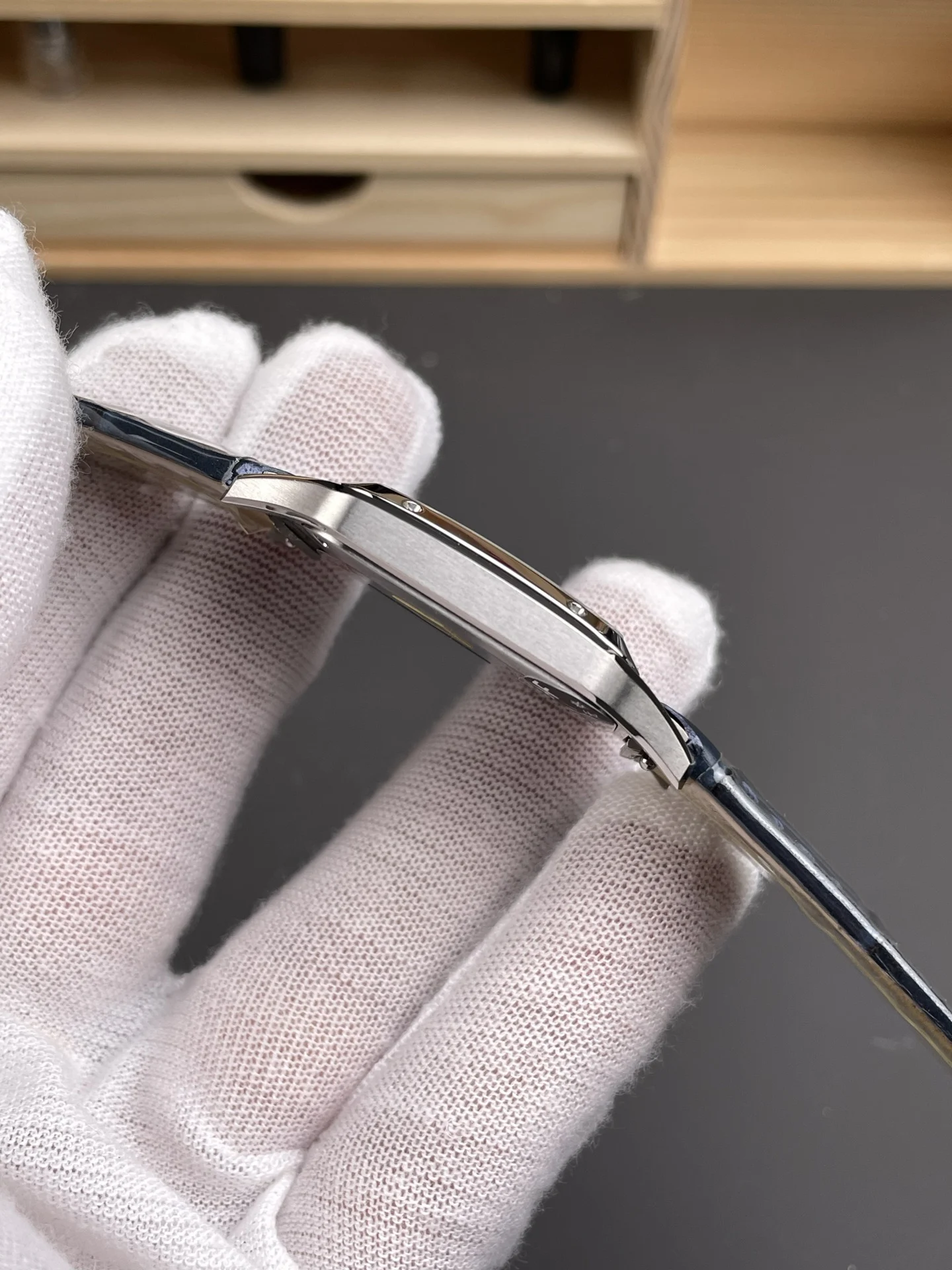 Cartier Santos Silver Dial 31.4 × 43.5mm — photographed off the sweep