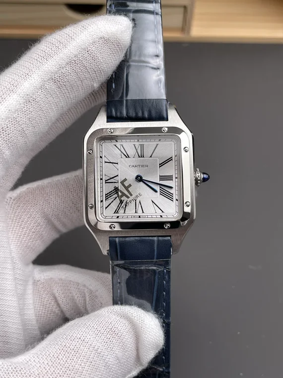 Cartier Santos Silver Dial 31.4 × 43.5mm