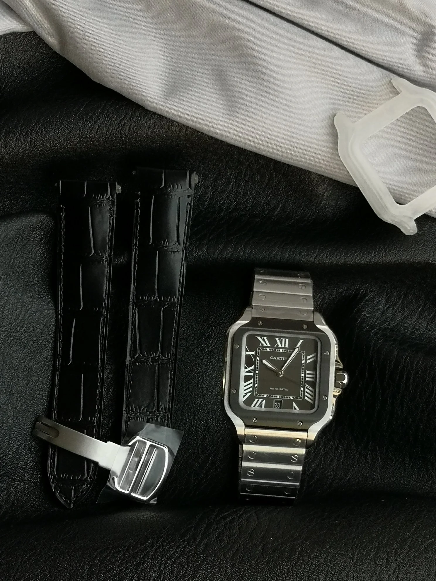 Cartier Santos Steel Black Dial WSSA0037 39.8mm