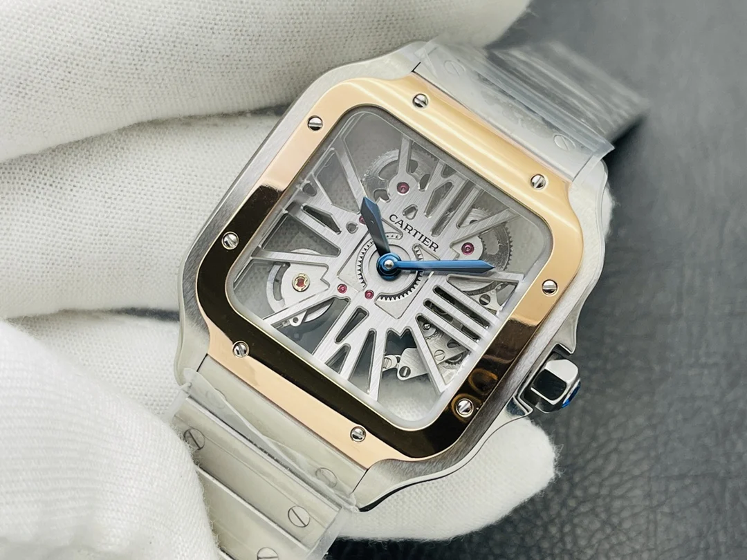 Cartier Santos Steel Green Dial — photographed off the sweep