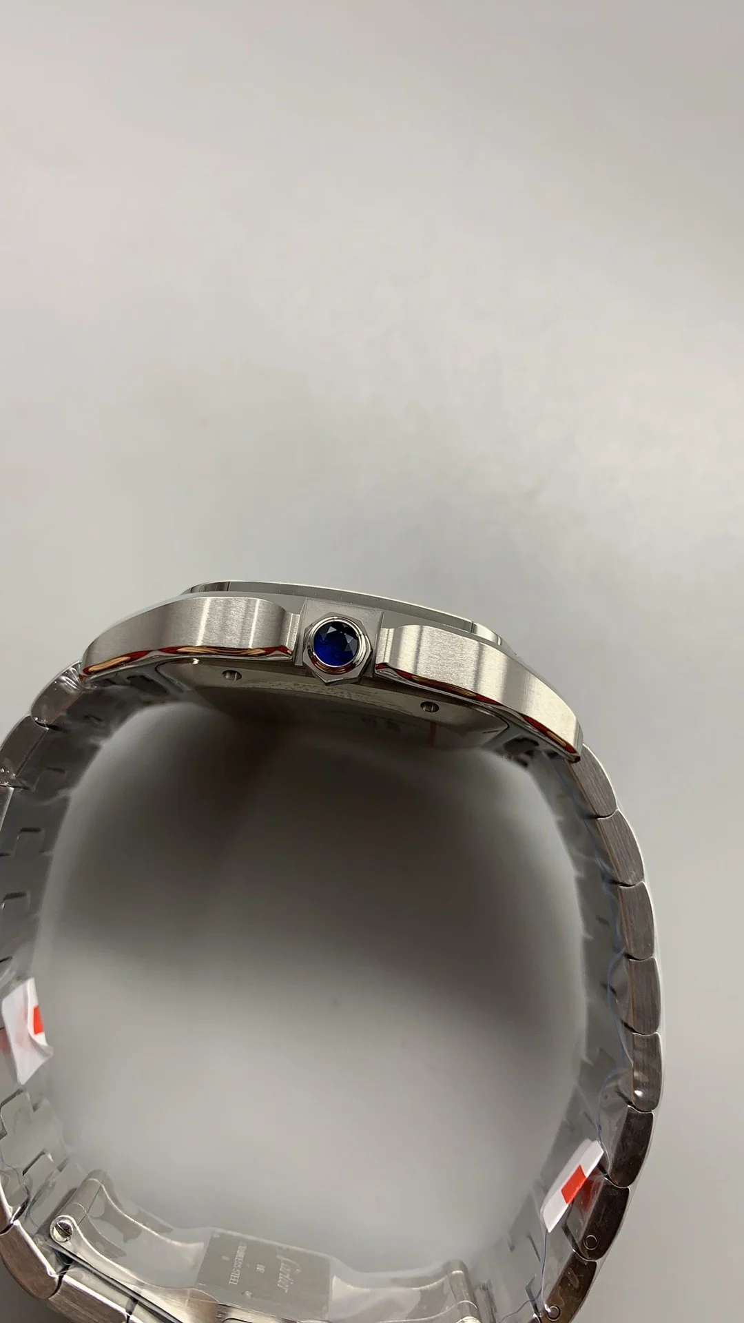 Cartier Santos White Dial 39.8mm — photographed off the sweep