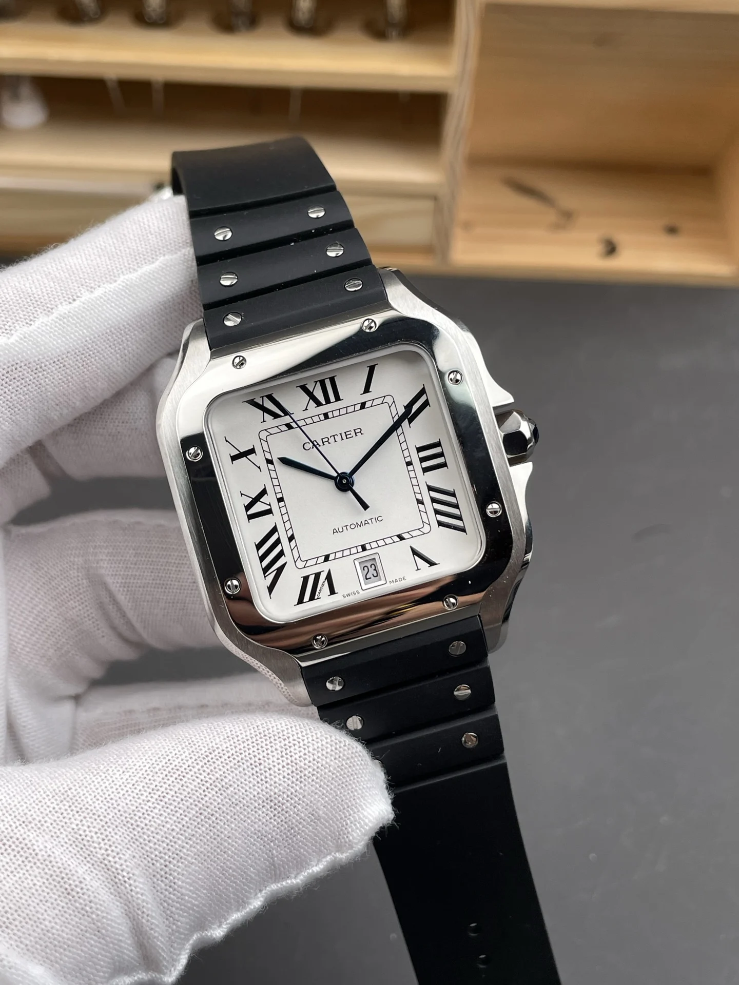 Cartier Santos White Dial 39.8mm — photographed off the sweep