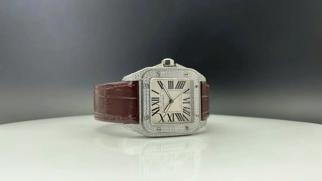 Cartier Santos WM501751 — photographed off the sweep