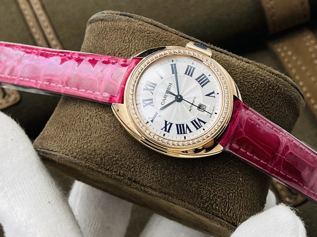Cartier Steel 31mm — photographed off the sweep