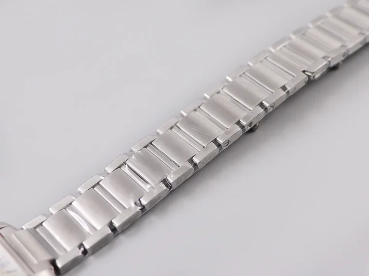 Cartier Tank 20.3 × 25.35mm