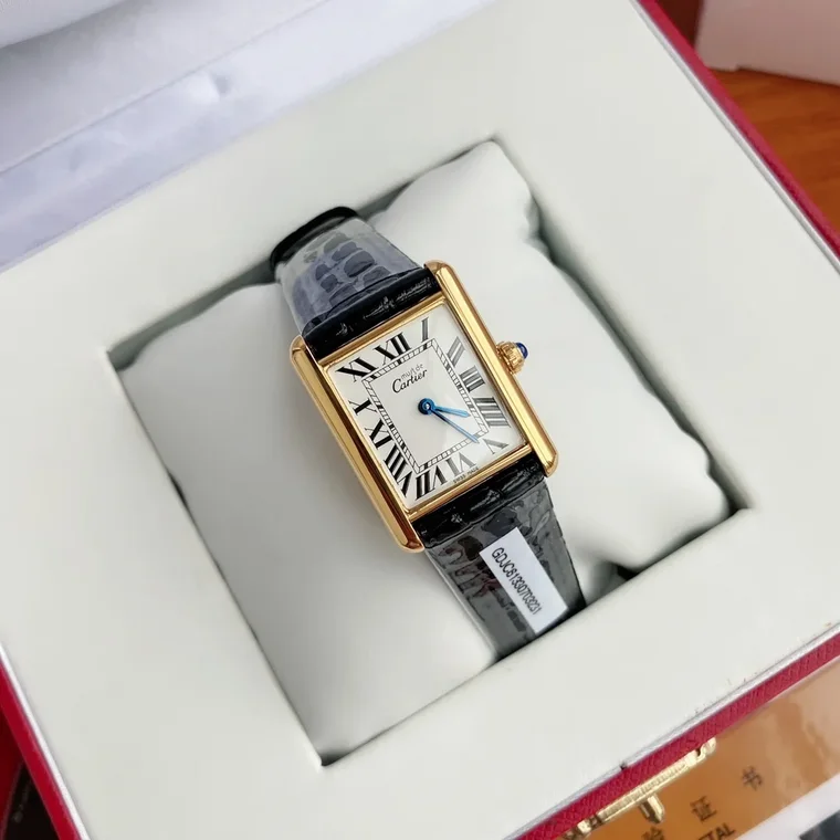 Cartier Tank Must 23mm
