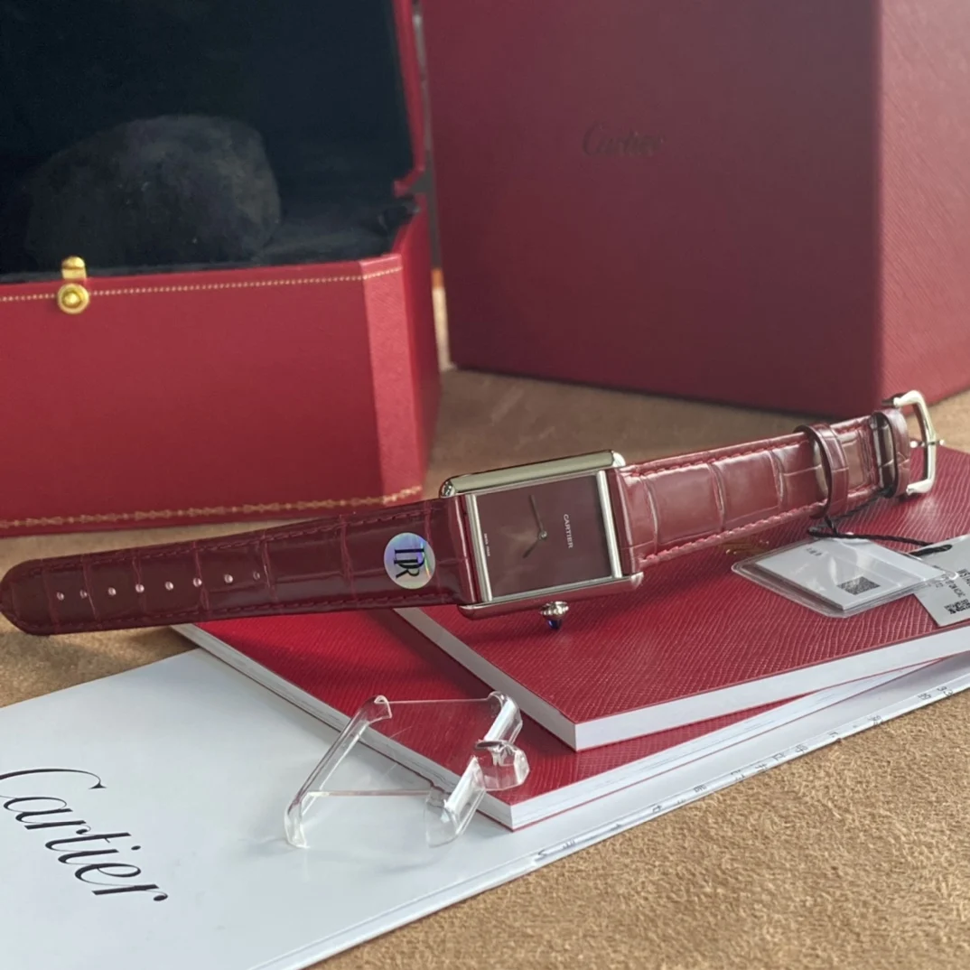 Cartier Tank Must 33.7mm — photographed off the sweep