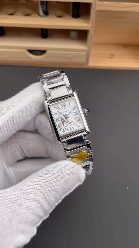 Cartier Tank Steel 29.5 × 22mm