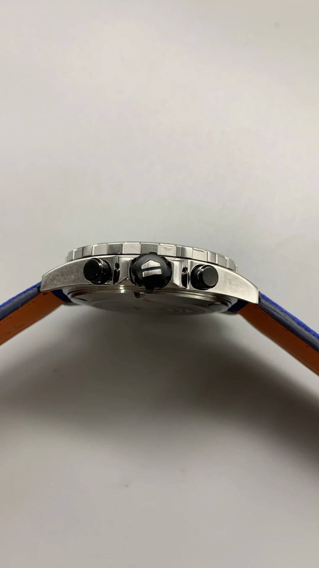 Cartier WHE8523