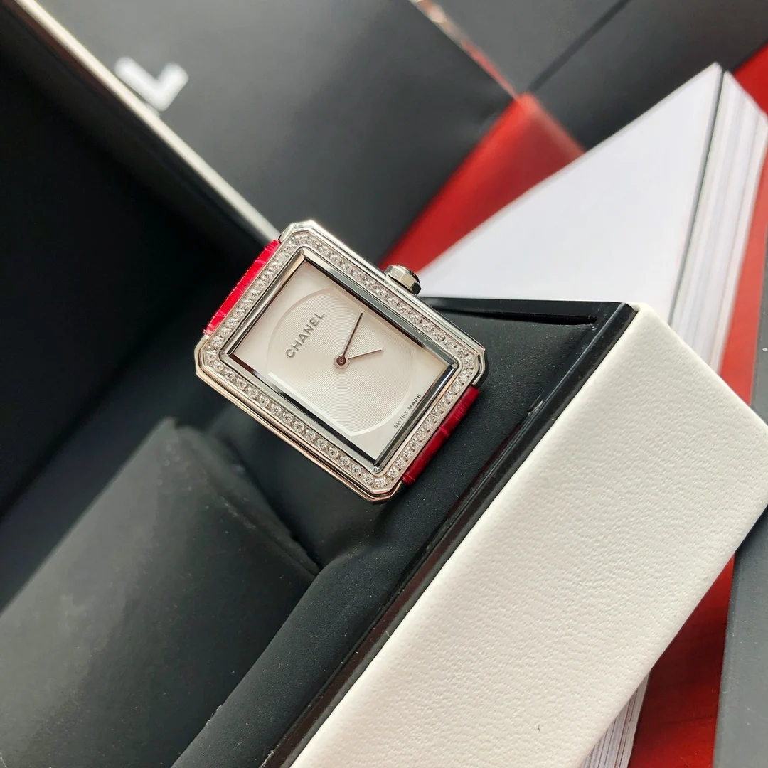 Chanel Boy·Friend Steel Silver Dial — photographed off the sweep