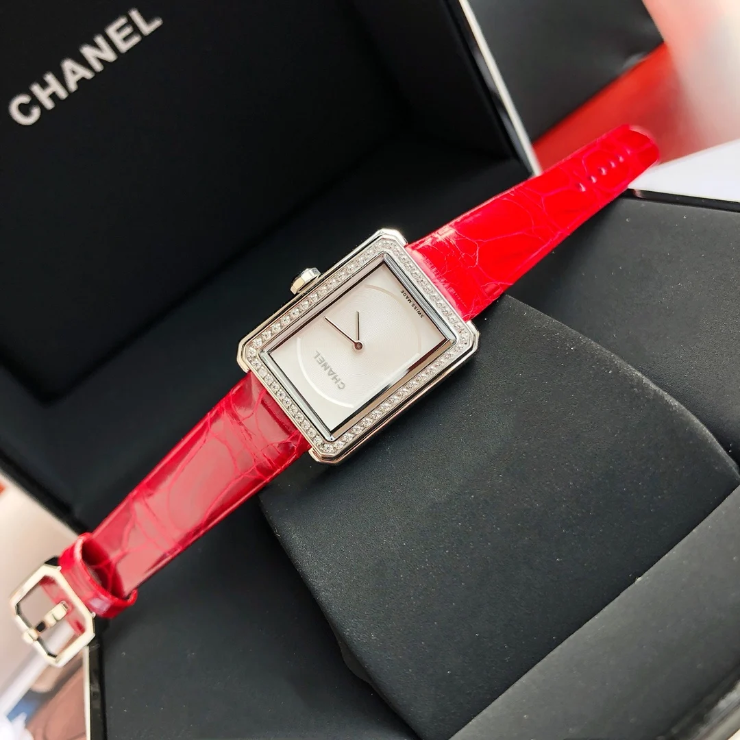 Chanel Boy·Friend Steel Silver Dial — photographed off the sweep