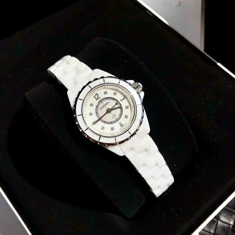 Chanel J12 Ceramic 29mm