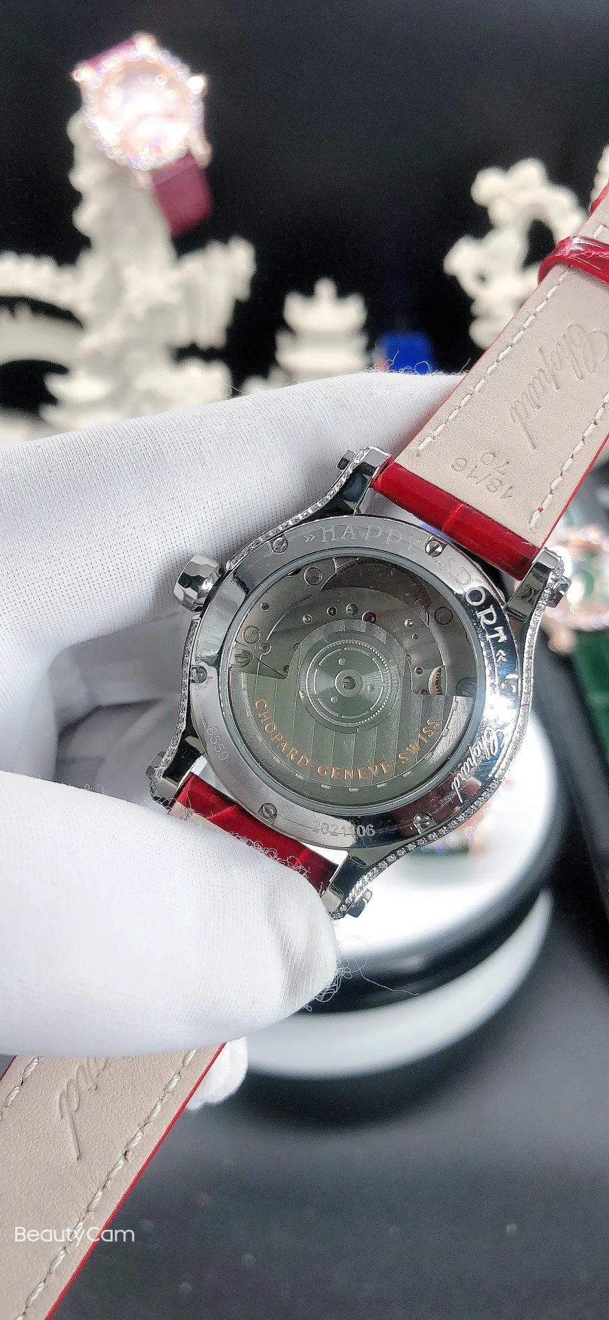 Chopard Happy Diamonds — photographed off the sweep
