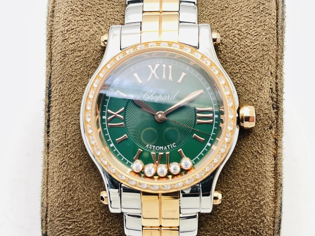Chopard Happy Diamonds Rose Gold 30mm — photographed off the sweep