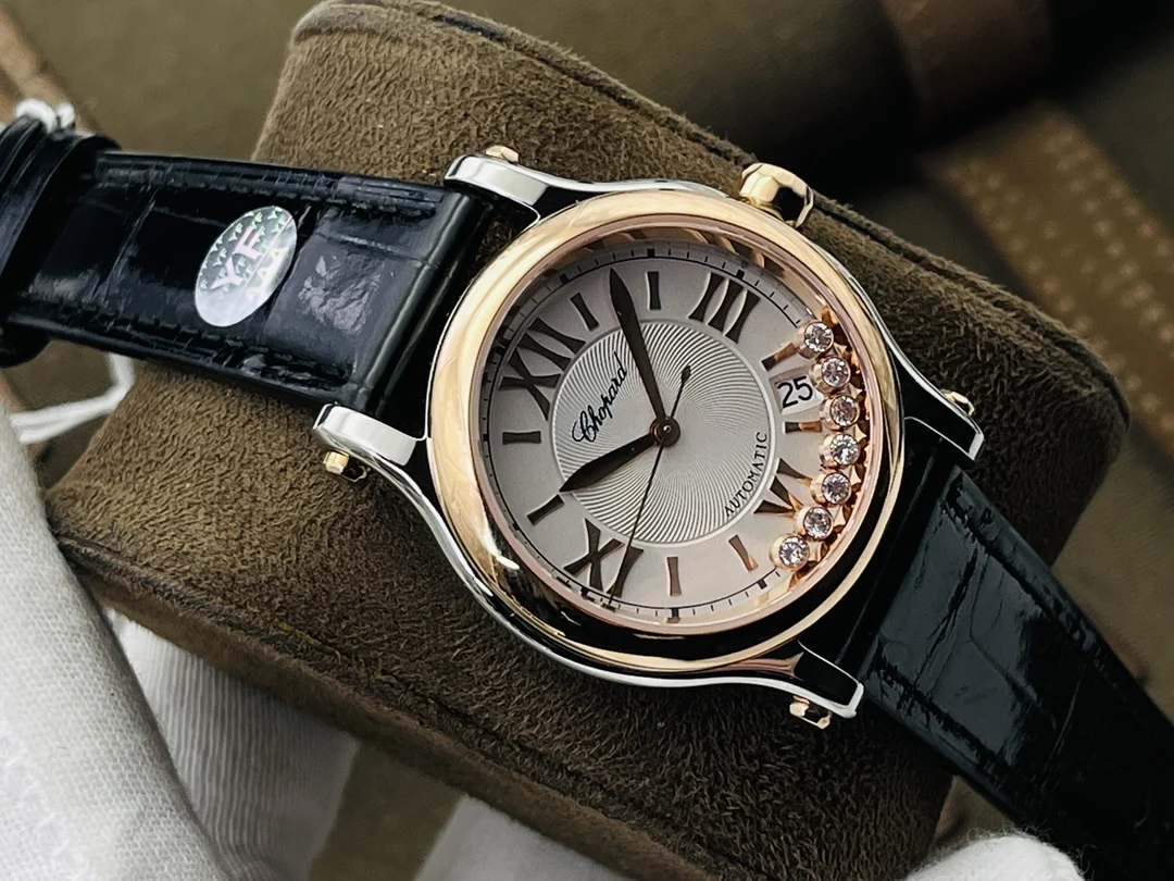 Chopard Happy Diamonds Steel White Dial 30mm — photographed off the sweep