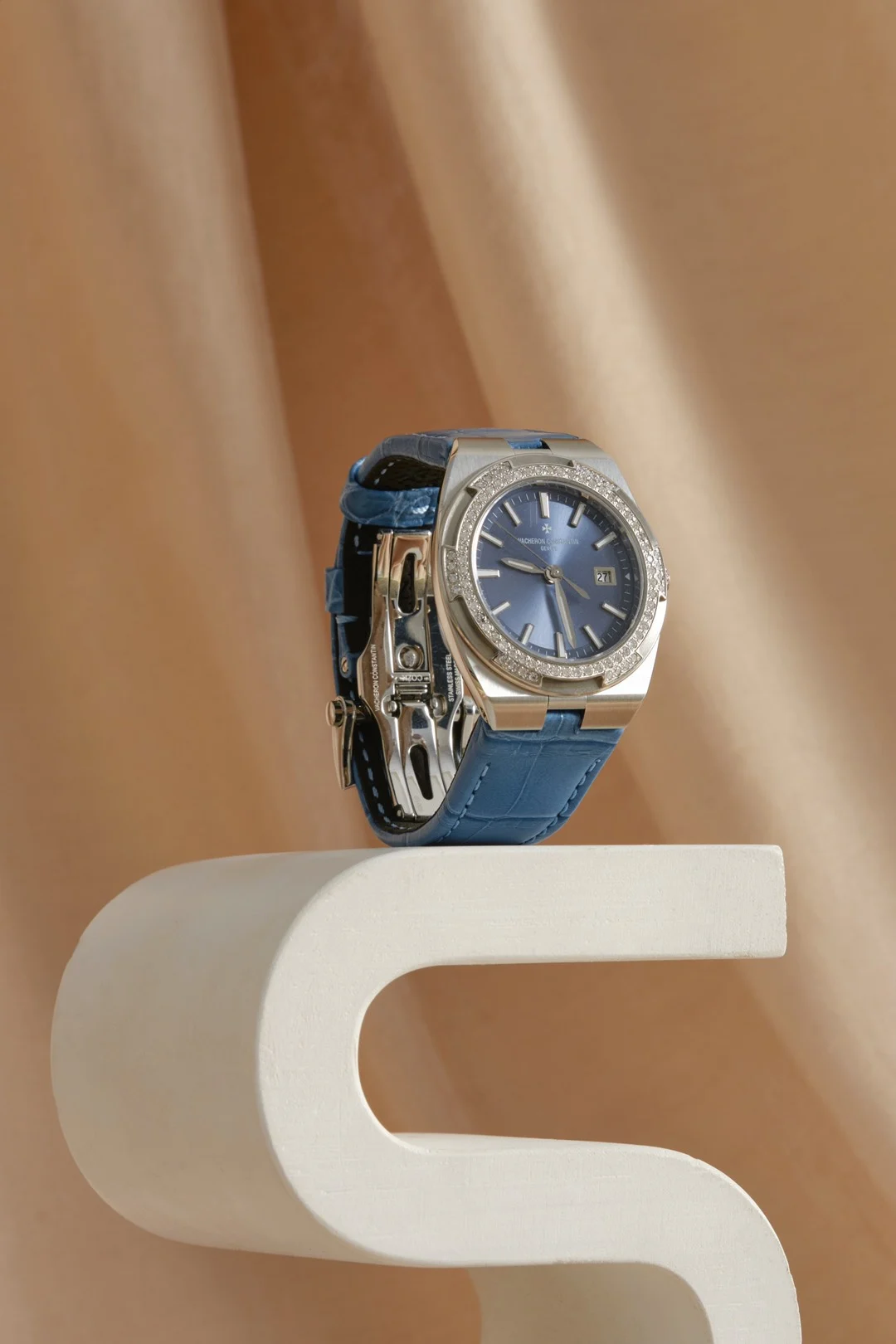 Detailed shots of haze blue — photographed off the sweep