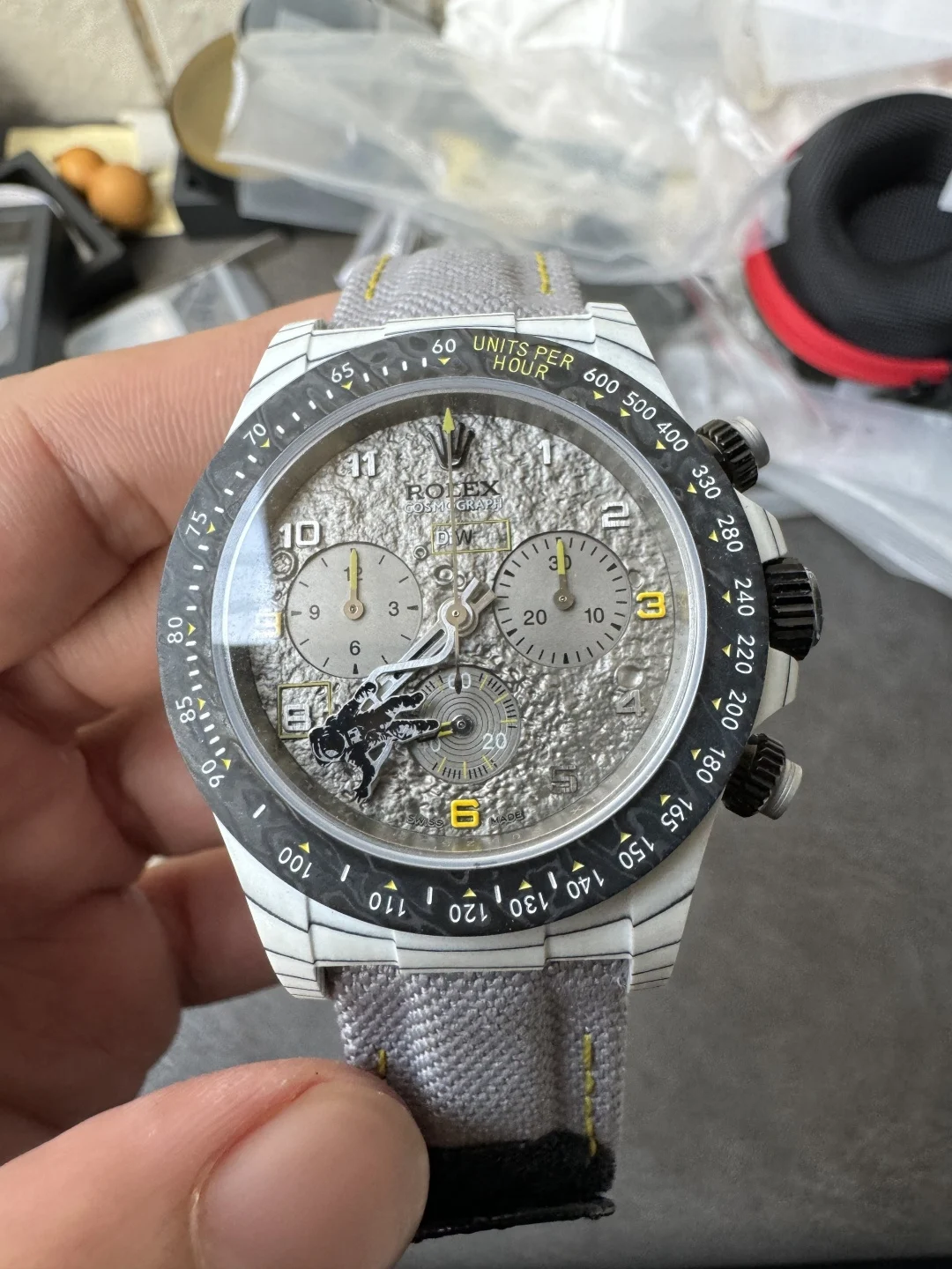DIW's new Dandong 4130 see-through Astronaut style — photographed off the sweep