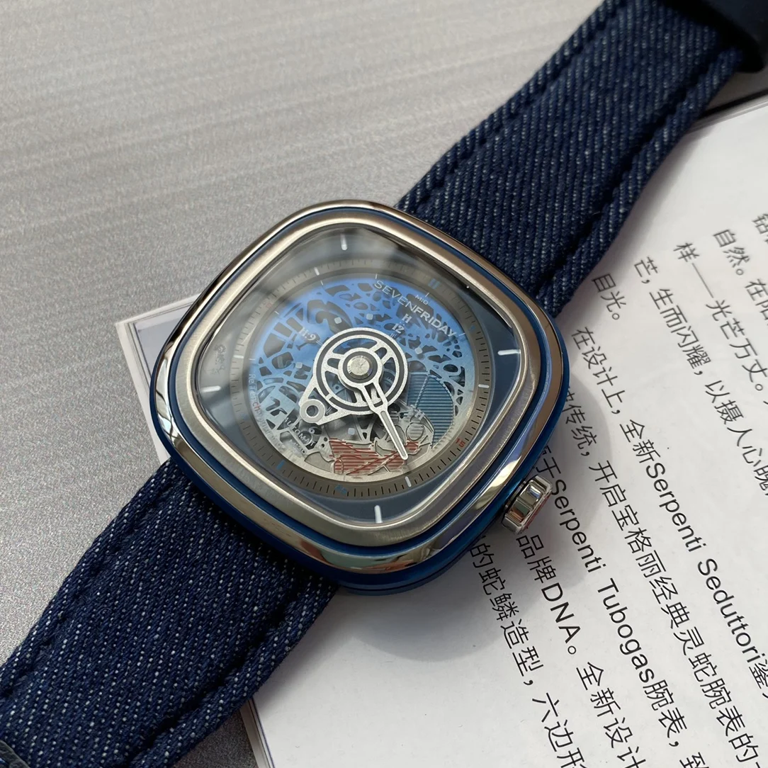 Exclusive new model, in stock! Limited to 450 pieces worldwide — photographed off the sweep