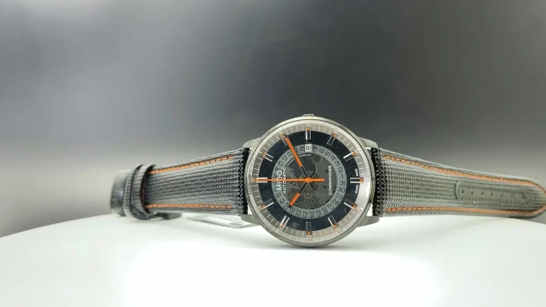 Factory 2021 New Recommendation Mido Watches launches the new — photographed off the sweep