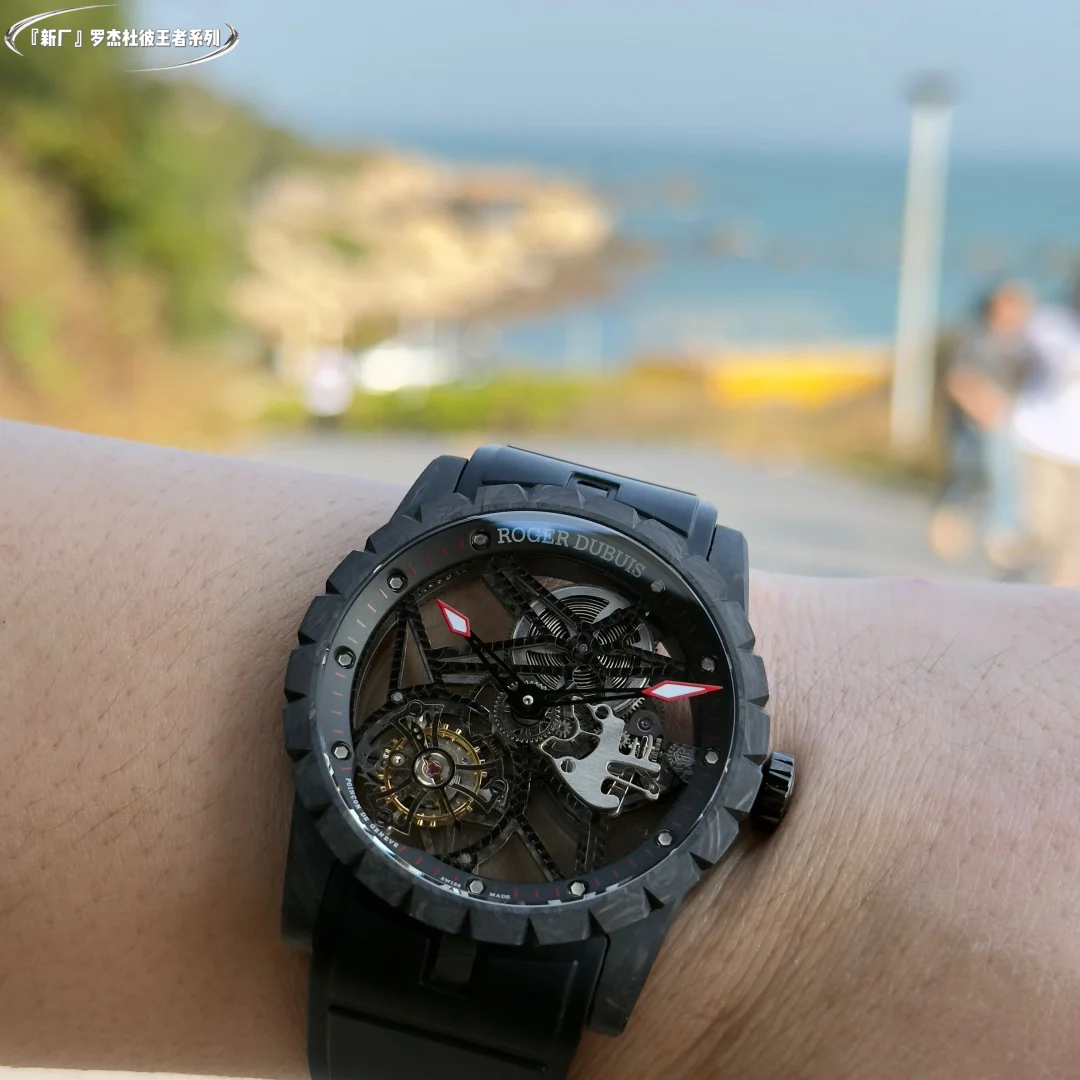 First Impression Roger Dubuis Carbon Fiber V4 Version (formerly — photographed off the sweep