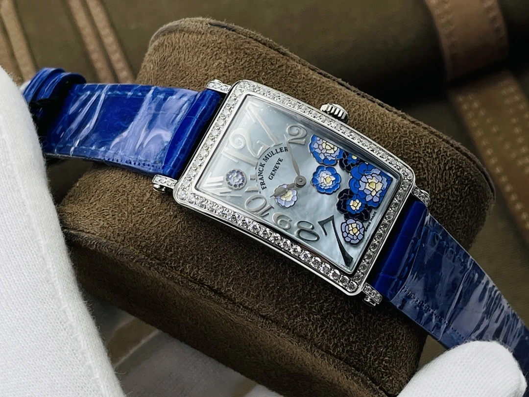 Franck Muller Long Island — photographed off the sweep