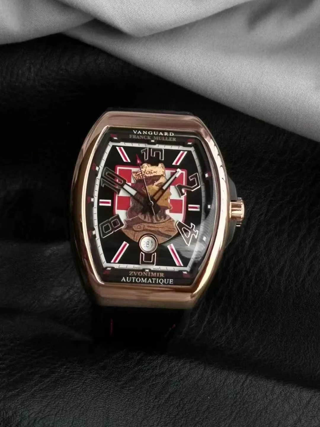 Franck Muller Vanguard Steel Blue Dial Diamond-Set 40 × 50mm