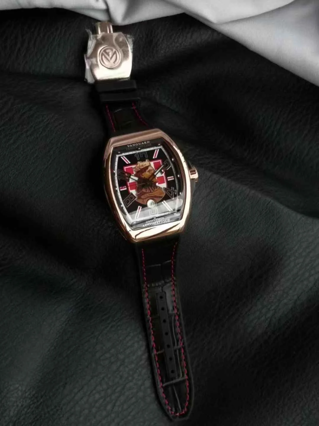 Franck Muller Vanguard Steel Blue Dial Diamond-Set 40 × 50mm — photographed off the sweep