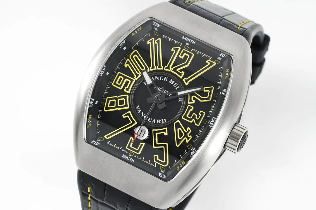 Franck Muller Vanguard Steel Blue Dial Diamond-Set 44 × 54mm — detail