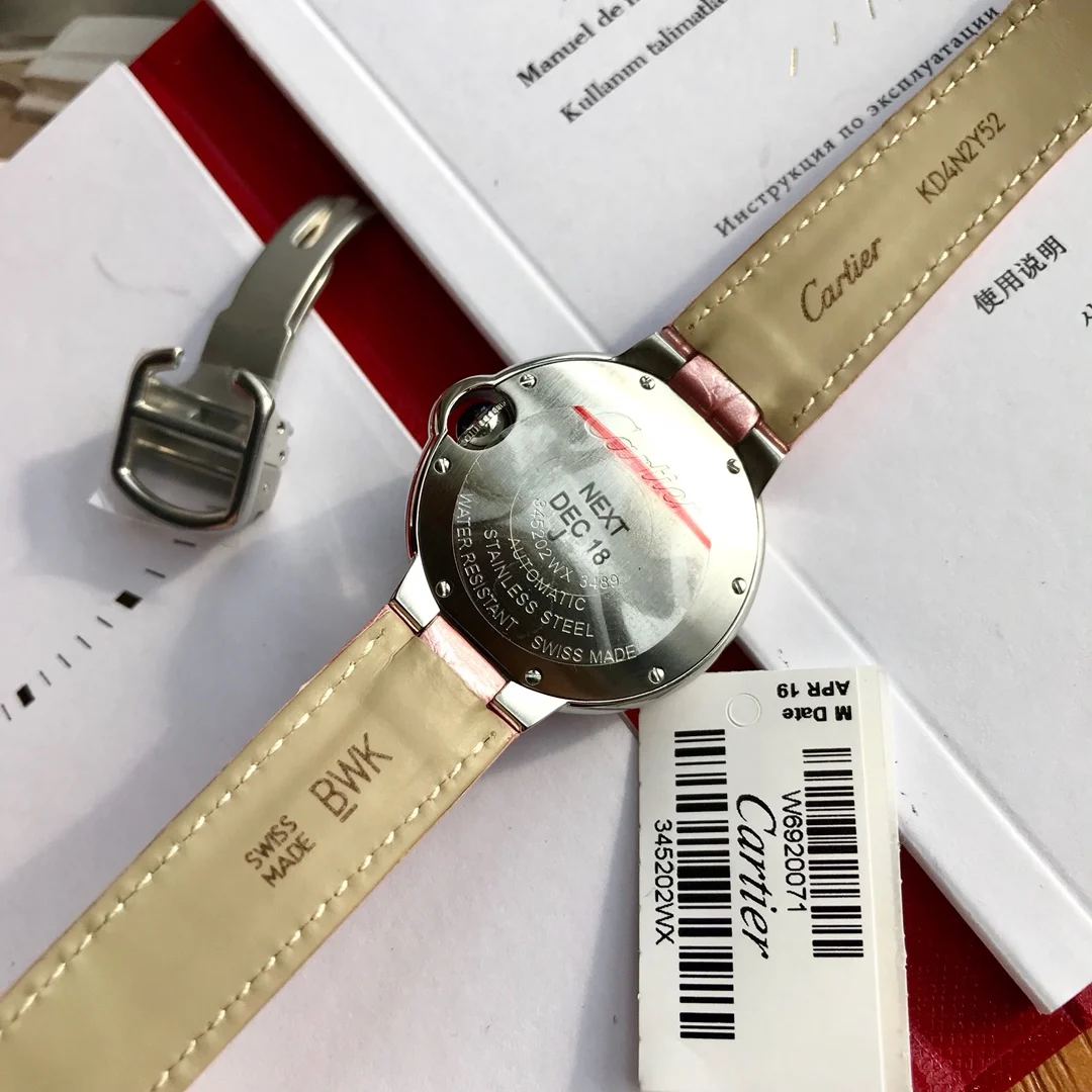 Genuine pearlescent American alligator leather! This strap sells — photographed off the sweep