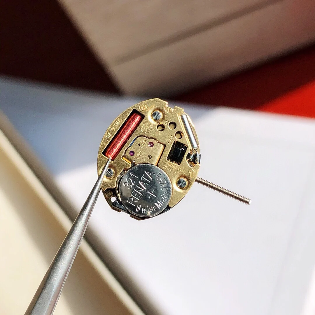 Genuine Swiss ETA 901.001 movement. This movement is renowned — photographed off the sweep