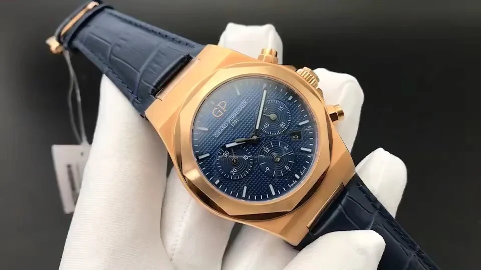 Girard-Perregaux Laureato