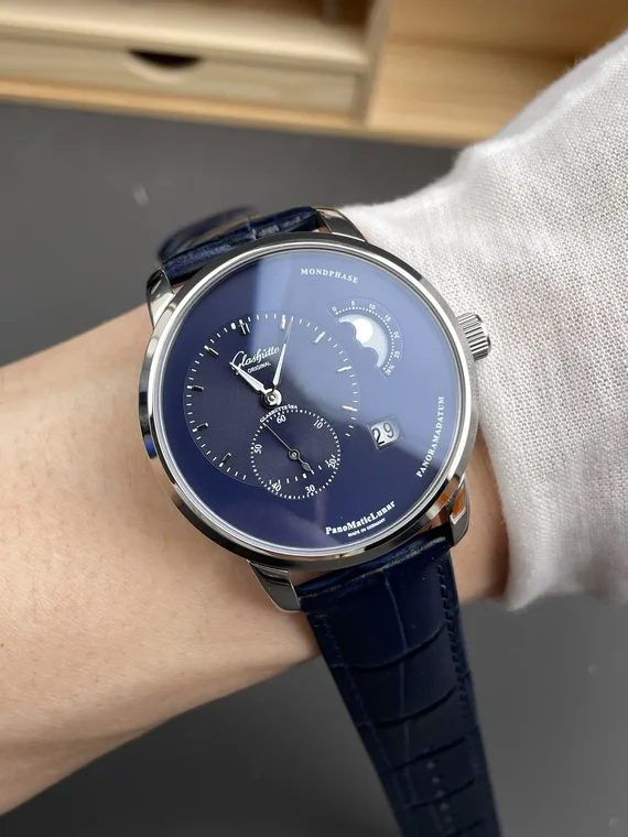 Glashütte Original Moon Phase 40mm