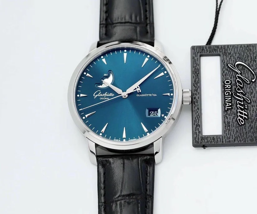 Glashütte Original Senator Moon Phase