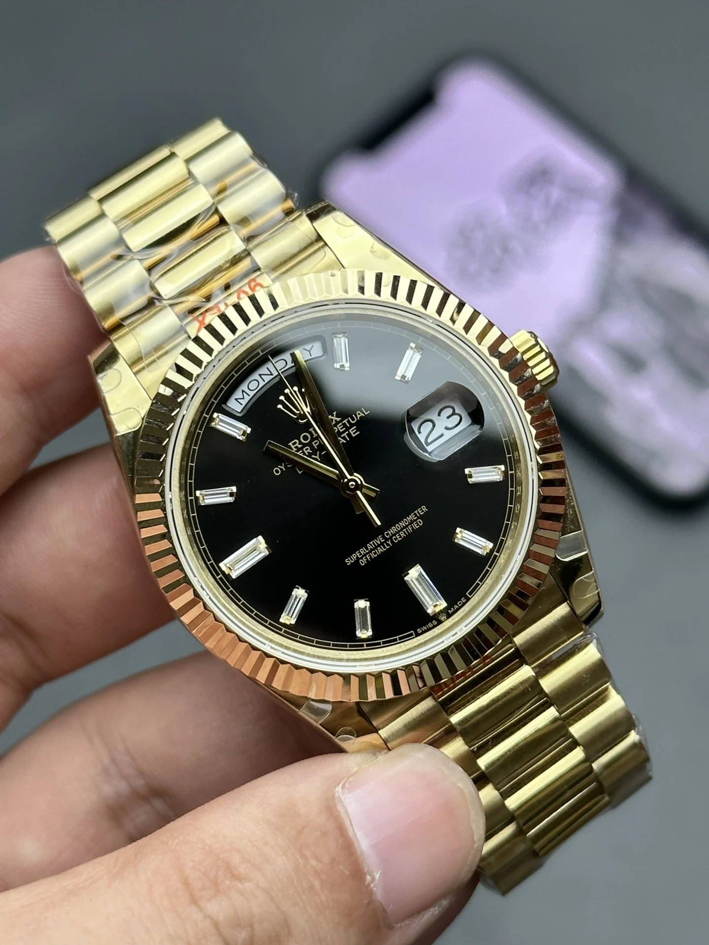 GM counterweight version black ice-sugar textured 2836 movement — photographed off the sweep