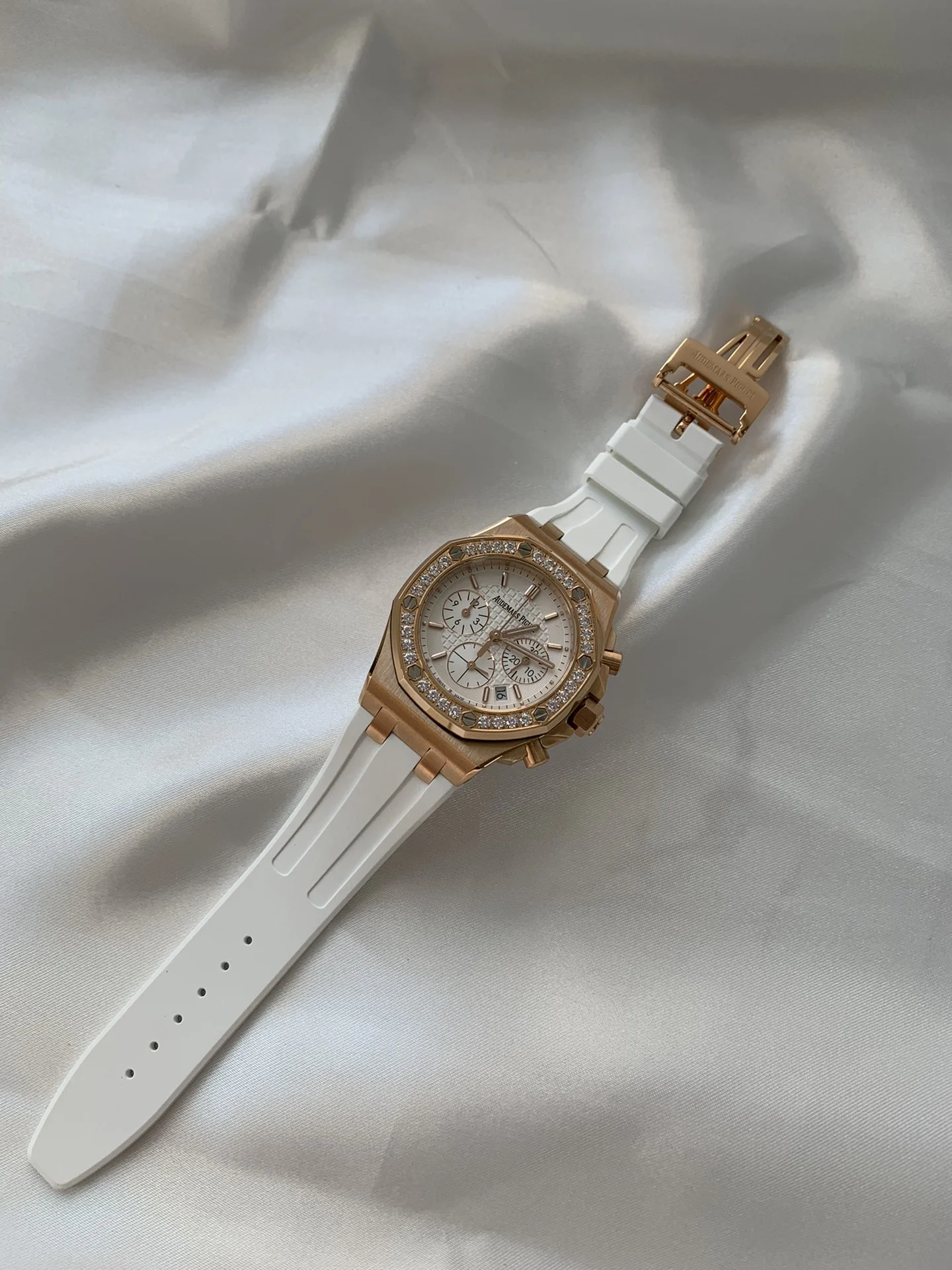 Gold and white — photographed off the sweep