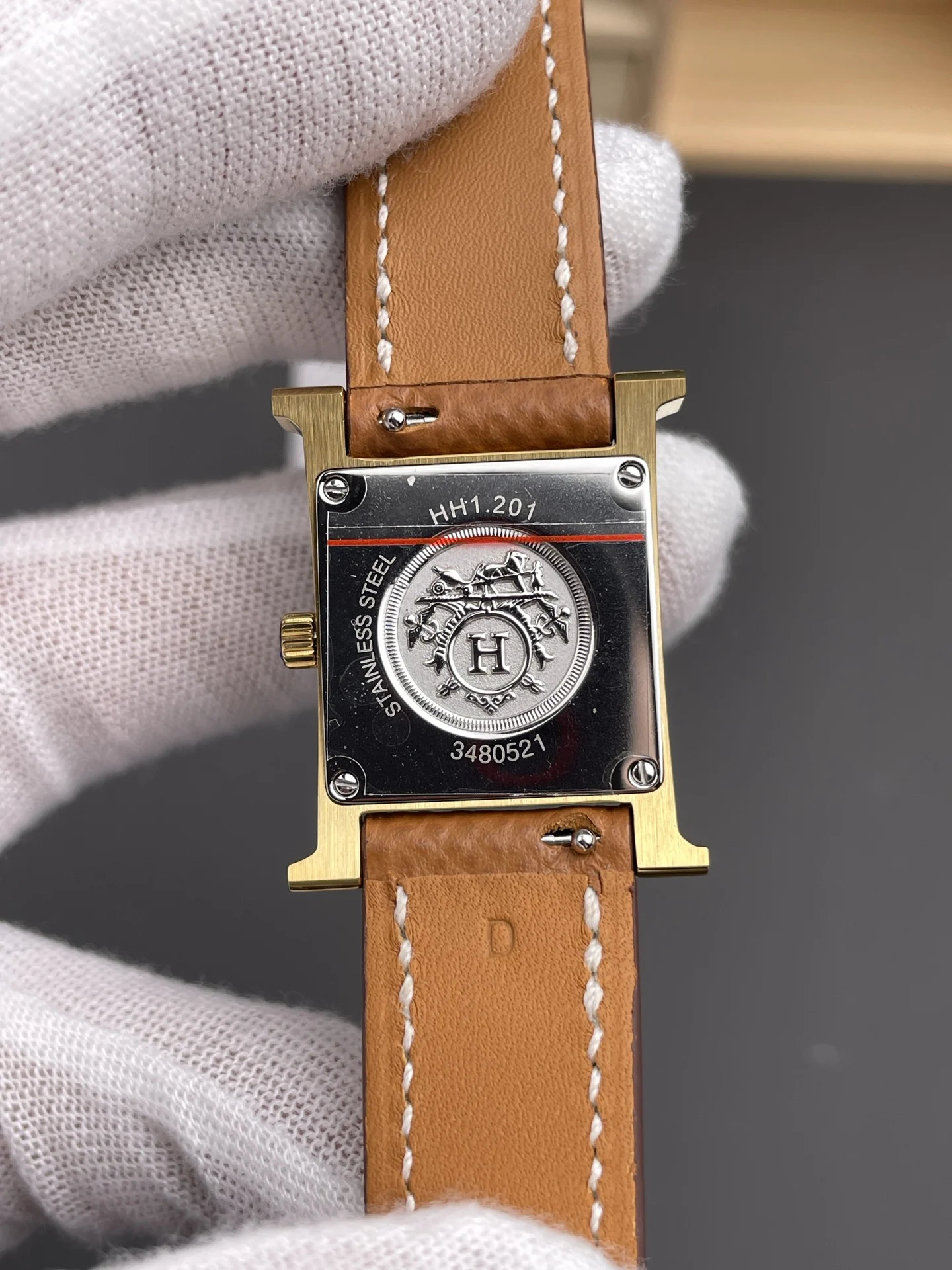 Hermès 21mm — photographed off the sweep