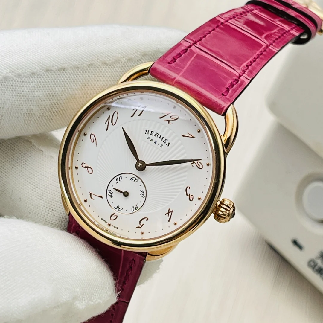 Hermès Arceau — photographed off the sweep