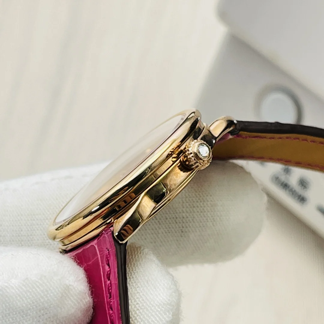 Hermès Arceau — photographed off the sweep