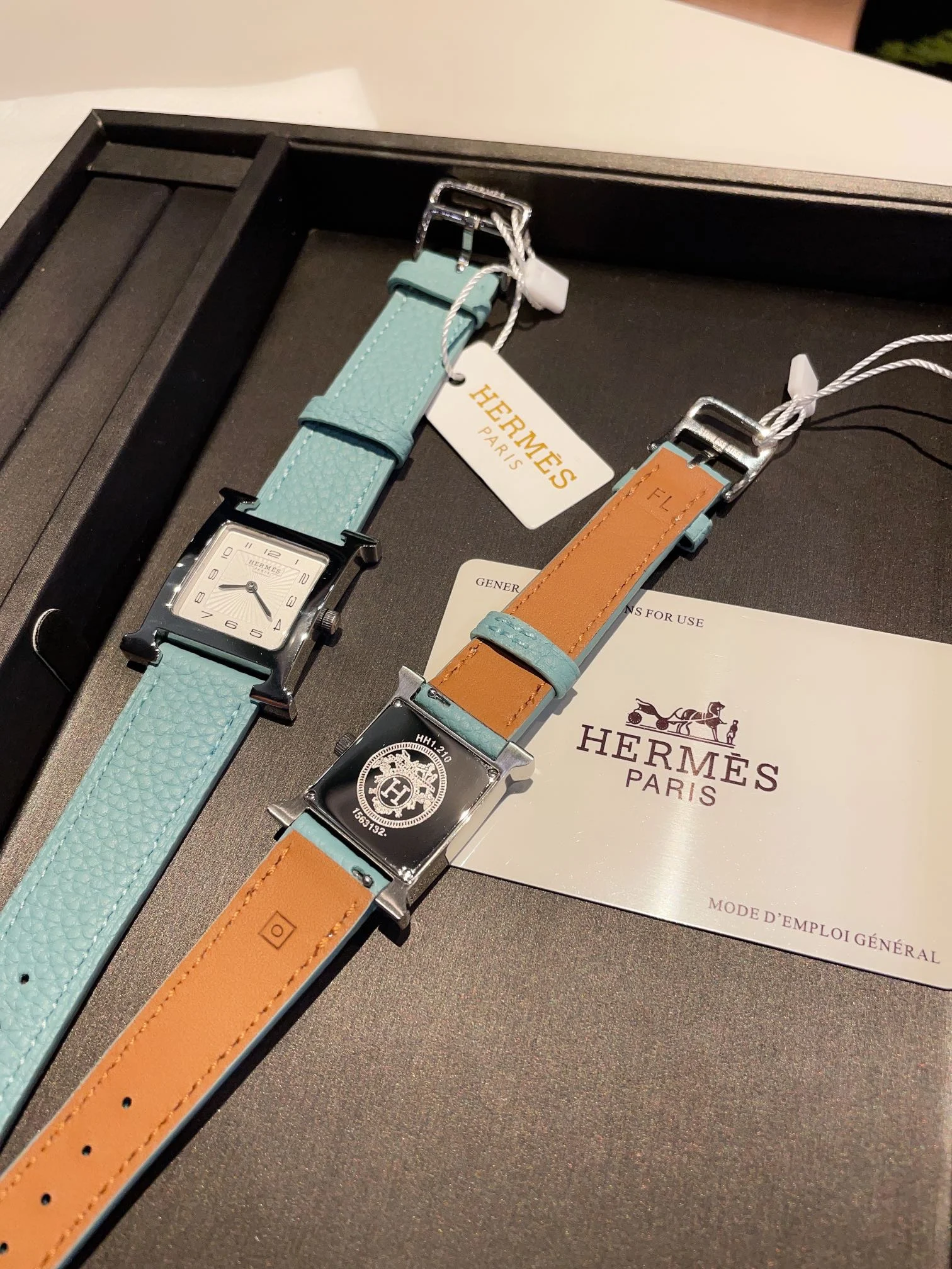 Hermès Blue Dial — photographed off the sweep