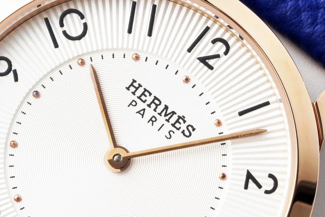 Hermès Steel Black Dial — photographed off the sweep
